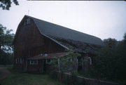 974 Hillside Road, a barn, built in Albion, Wisconsin in 1920.