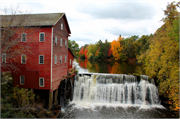 COUNTY HIGHWAY V JUST W OF STATE HIGHWAY 27, 3 M N OF AUGUSTA, a Front Gabled mill, built in Bridge Creek, Wisconsin in 1867.