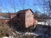 COUNTY HIGHWAY V JUST W OF STATE HIGHWAY 27, 3 M N OF AUGUSTA, a Front Gabled mill, built in Bridge Creek, Wisconsin in 1867.