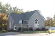 405 S DAKOTA AVE, a Early Gothic Revival house of worship, built in New Richmond, Wisconsin in 1920.