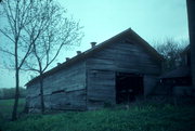 974 Hillside Road, a Astylistic Utilitarian Building barn-tobacco, built in Albion, Wisconsin in .