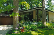 3975 PLYMOUTH CIR, a Contemporary house, built in Madison, Wisconsin in 1961.