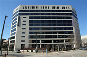 401 W MICHIGAN ST, a Contemporary large office building, built in Milwaukee, Wisconsin in 1973.