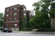 804-808 N VAN BUREN ST, a Neoclassical/Beaux Arts apartment/condominium, built in Milwaukee, Wisconsin in 1917.