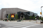 1001 N Vel R. Phillips Ave (AKA 1001 N 4TH ST), a Late-Modern stadium/arena, built in Milwaukee, Wisconsin in 1986.