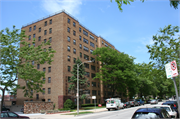 1725 N PROSPECT, a Contemporary apartment/condominium, built in Milwaukee, Wisconsin in 1950.