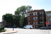 1479-1495 N FARWELL, a Neoclassical/Beaux Arts apartment/condominium, built in Milwaukee, Wisconsin in 1908.