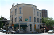 1673-1677 N FARWELL AVE, a Italianate retail building, built in Milwaukee, Wisconsin in 1880.