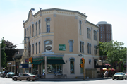 1673-1677 N FARWELL AVE, a Italianate small retail building, built in Milwaukee, Wisconsin in 1880.