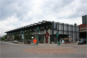 400 N WATER ST, a Contemporary grocery store/supermarket, built in Milwaukee, Wisconsin in 2005.