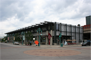 400 N WATER ST, a Contemporary grocery, built in Milwaukee, Wisconsin in 2005.