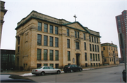 831 N VAN BUREN ST, a Neoclassical/Beaux Arts school – elem/middle/jr high/high, built in Milwaukee, Wisconsin in 1907.