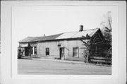 N SIDE, E OF HILL AND MAIN ST INTERSECTION, a Side Gabled house, built in New Diggings, Wisconsin in 1843.