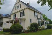 264 EDWARD ST, a Queen Anne house, built in Burlington, Wisconsin in 1910.