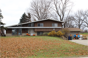 6131 LACY RD, a Contemporary house, built in Fitchburg, Wisconsin in 1963.