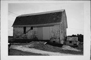 19198 US HIGHWAY 151 19198 US HIGHWAY 151, a Astylistic Utilitarian Building barn, built in Belmont, Wisconsin in .