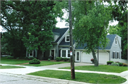 418 BOSTWICK AVE, a Colonial Revival/Georgian Revival house, built in Janesville, Wisconsin in 1937.