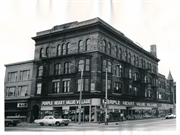 511 W NATIONAL AVE, a Neoclassical/Beaux Arts large retail building, built in Milwaukee, Wisconsin in 1899.