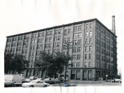 408 W FLORIDA ST, a Commercial Vernacular large office building, built in Milwaukee, Wisconsin in 1907.