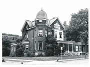 Kilbourn Avenue Row House Historic District, a District.