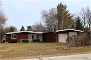 3532 S 159TH ST, a Contemporary house, built in New Berlin, Wisconsin in 1957.