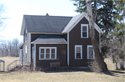 14655 W GRANGE AVE, a Gabled Ell house, built in New Berlin, Wisconsin in 1900.