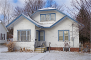 406 S MAIN ST, a Bungalow house, built in Westby, Wisconsin in 1920.