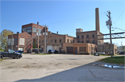 1450 Summit Ave, a Astylistic Utilitarian Building industrial bldg/manufacturing facility, built in Racine, Wisconsin in 1910.