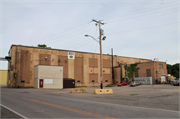 401 E SOUTH ISLAND ST, a Astylistic Utilitarian Building industrial bldg/manufacturing facility, built in Appleton, Wisconsin in 1881.