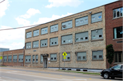 460 AHNAIP ST, a Astylistic Utilitarian Building industrial bldg/manufacturing facility, built in Menasha, Wisconsin in 1911.
