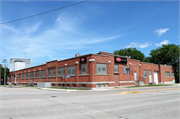 1438 Cedar St, a Astylistic Utilitarian Building industrial bldg/manufacturing facility, built in Green Bay, Wisconsin in 1923.