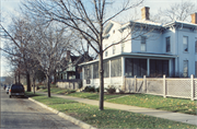 10th and Cass Streets Neighborhood Historic District, a District.