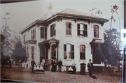 2002 200th Ave., a Italianate house, built in Paris, Wisconsin in 1883.