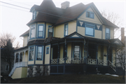 517 MADISON ST, a Queen Anne house, built in Waukesha, Wisconsin in 1885.