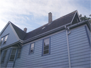 933-935 N 31ST ST, a Queen Anne house, built in Milwaukee, Wisconsin in 1901.