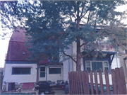 2589 N MARYLAND AVE, a Dutch Colonial Revival house, built in Milwaukee, Wisconsin in 1893.