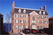 124 LANGDON ST, a Colonial Revival/Georgian Revival dormitory, built in Madison, Wisconsin in 1923.