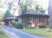 998 E CIRCLE DR, a Prairie School house, built in Whitefish Bay, Wisconsin in 1923.