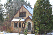 9415 PHEASANT LN, a English Revival Styles house, built in River Hills, Wisconsin in 1938.