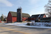 1143 LAKEFIELD RD, a barn, built in Grafton, Wisconsin in 1877.