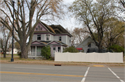 400 S DIVISION ST, a Queen Anne house, built in Colby, Wisconsin in .