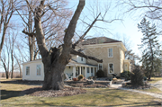 2002 200th Ave., a Italianate house, built in Paris, Wisconsin in 1883.