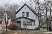 1113 PARK AVE, a Front Gabled house, built in Beloit, Wisconsin in 1900.