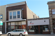 159-161 W MAIN ST, a Commercial Vernacular retail building, built in Stoughton, Wisconsin in .