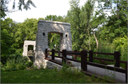 1800 N SWAN BLVD, a NA (unknown or not a building) bridge, built in Wauwatosa, Wisconsin in 1939.