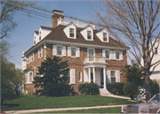 1040 SHERMAN AVE, a Colonial Revival/Georgian Revival house, built in Madison, Wisconsin in 1916.