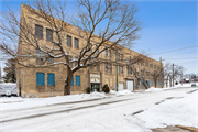 1133 S 16TH ST, a Astylistic Utilitarian Building industrial bldg/manufacturing facility, built in Manitowoc, Wisconsin in 1918.