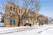1133 S 16TH ST, a Astylistic Utilitarian Building industrial bldg/manufacturing facility, built in Manitowoc, Wisconsin in 1918.