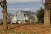 5490 PORTAGE RD, a Astylistic Utilitarian Building barn, built in Burke, Wisconsin in 1920.