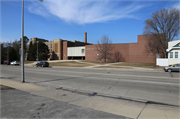 8500-8516 W LINCOLN AVE, a Art Deco school – elem/middle/jr high/high, built in West Allis, Wisconsin in 1928.